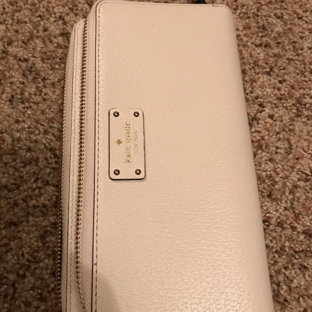 Kate Spade Wallet Wristlet Cell Phone